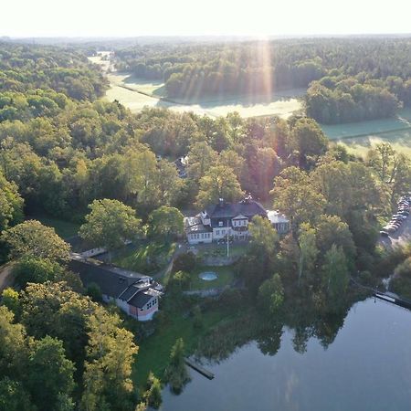 Balingsholm Hotel Huddinge Buitenkant foto