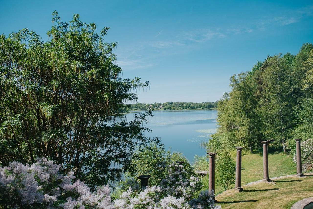 Balingsholm Hotel Huddinge Buitenkant foto